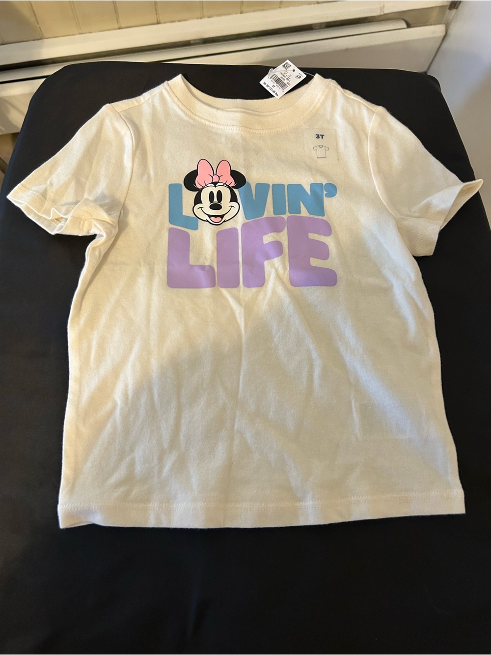 NWT Old Navy Minnie Mouse “Lovin Life” Graphic Short Sleeve Tee/Size 3T